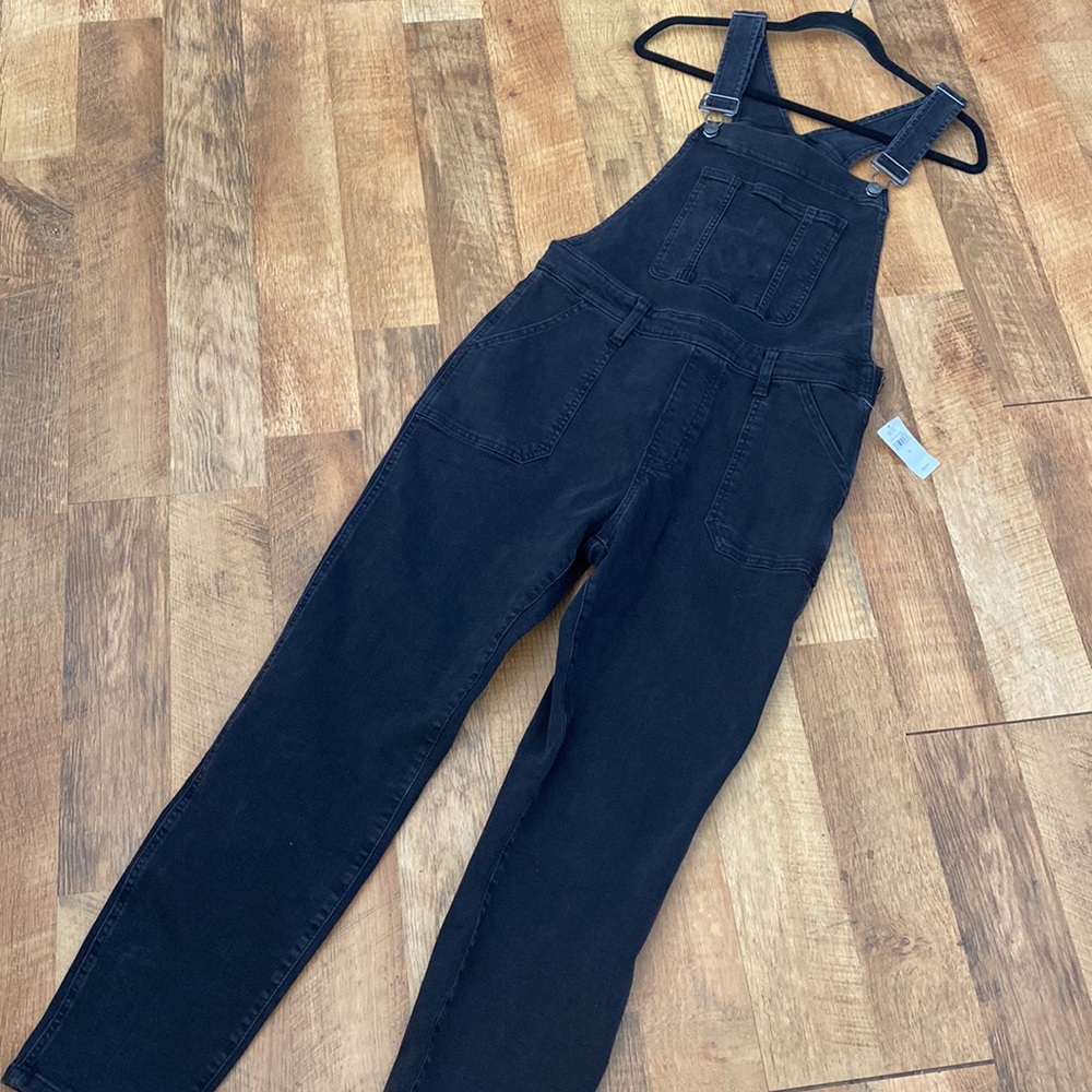 GAP Black Denim Women's Overalls with Front Bib Pocket